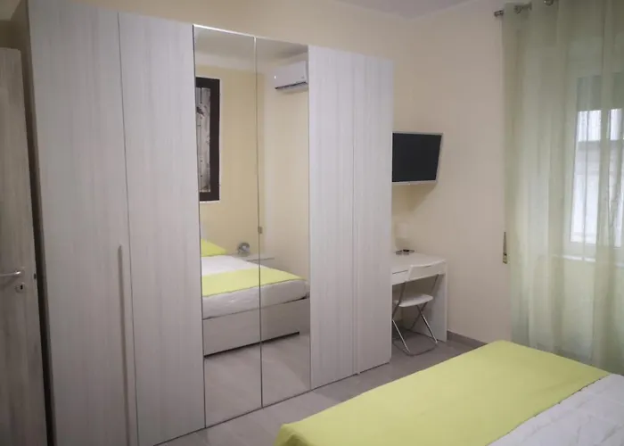 Le Dimore Di Emilia * 나폴리